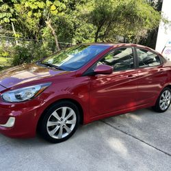 2012 Hyundai Accent