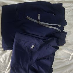 FIGS SCRUBS SET SMALL