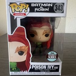 VAULTED EXCLUSIVE Poison Ivy Funko Pop #343 Batman & Robin Movies DC Comics Uma