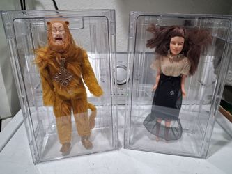 Vintage  1981  Wizard of Oz  Cowardly Lion, and Dorothy  doll. 12 inches.  70 for both