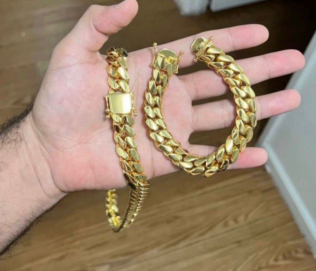 Chain And Bracelet Set $450-$550