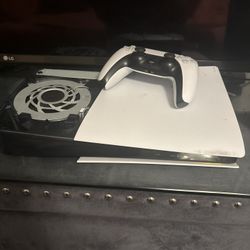 Missing Top Pieces But In Good Condition