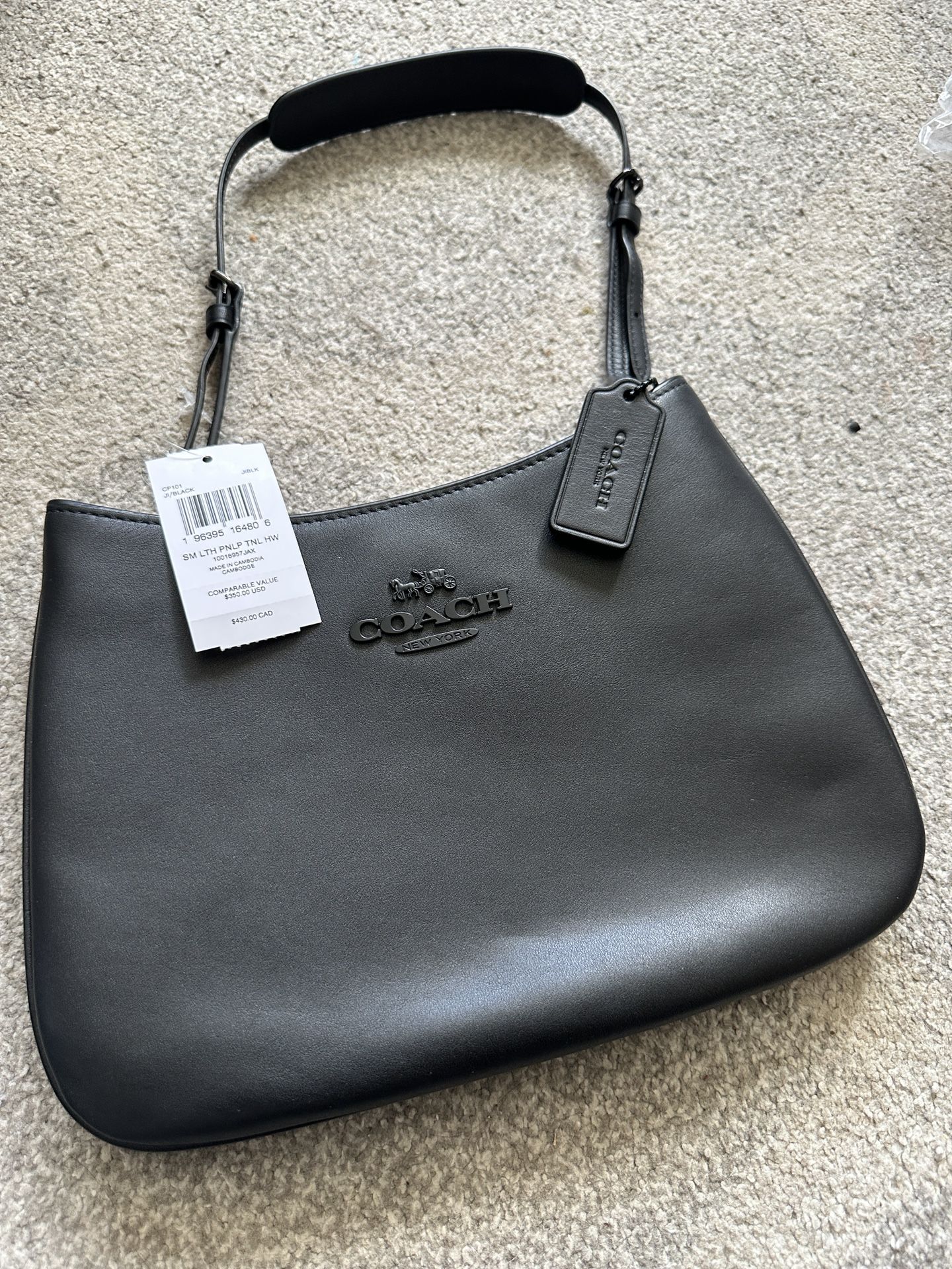 Coach Penelope Leather Shoulder Bag. 