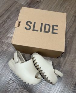 Yeezy Slides 7c Toddler Brand New
