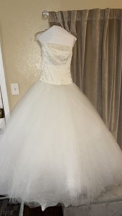 White Strapless Ball Gown Wedding Dress