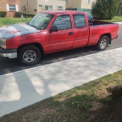 2003 CHEVY SILVERADO RUN AND DRIVE 140K MILES 