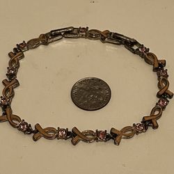 Avon Silver Tone Breast Cancer Awareness Bracelet Pink With Rhinestone With Extra Links For Adjustment Of The Length 