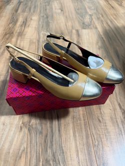 NEW Tory Burch Cap-Toe Slingback Pumps Leather Heels - Size 9.5