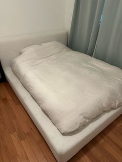 Casterly Dawson bed frame
