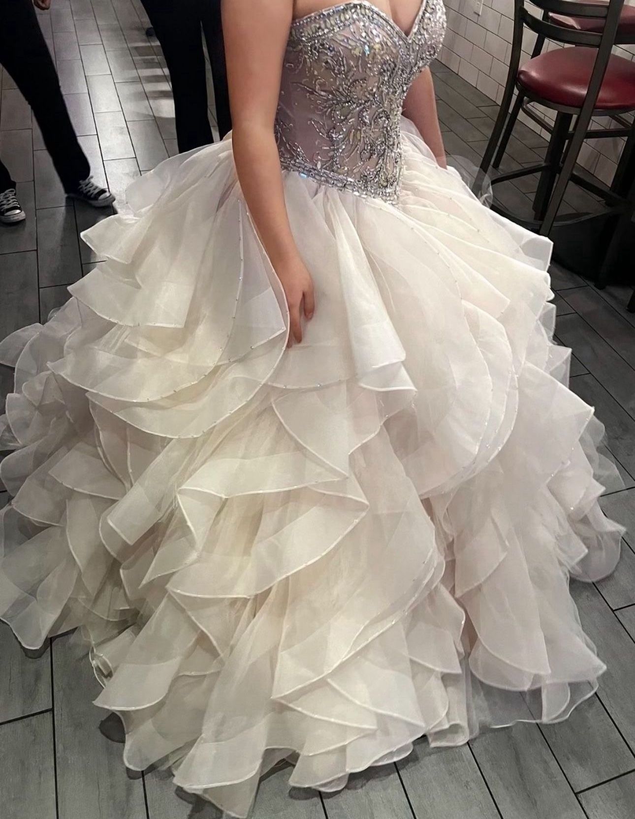 Quinceñera dress