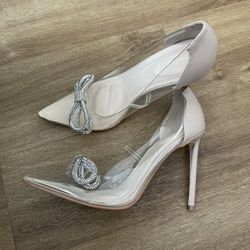 Clear heels with bow size 10