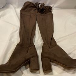 Ladies size 8 Franco Sarto dark brown suede heeled knee high boots 
