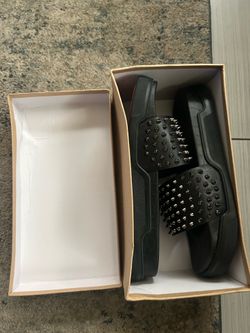 Christian Louboutin Pool Fun Flat Slides – EU 46