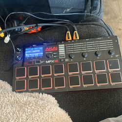 Akai Professional MPX16 Sound Mixer 