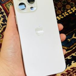 LIKE New Apple iPhone 16 PRO MAX 256GB AT&T Clean IMEI White Color 