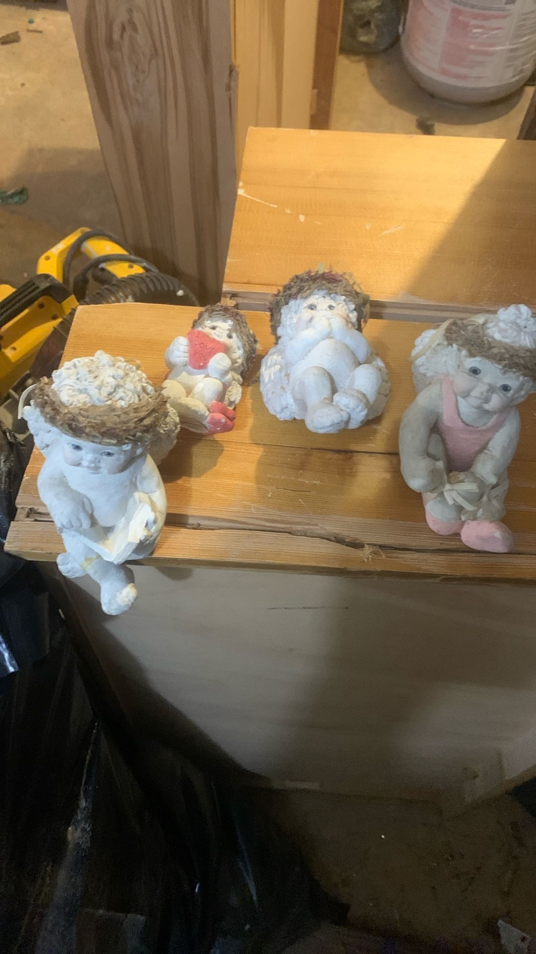 Cherab Angel Statues