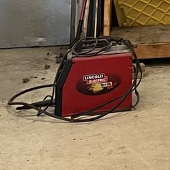 Lincoln Wire Feed  Welder 