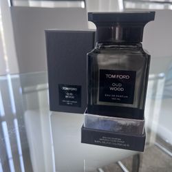 Oud Wood Tom Ford