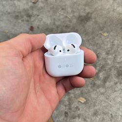 AirPods Gen 3 