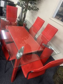 New Table Wht 6 Chairs For $649