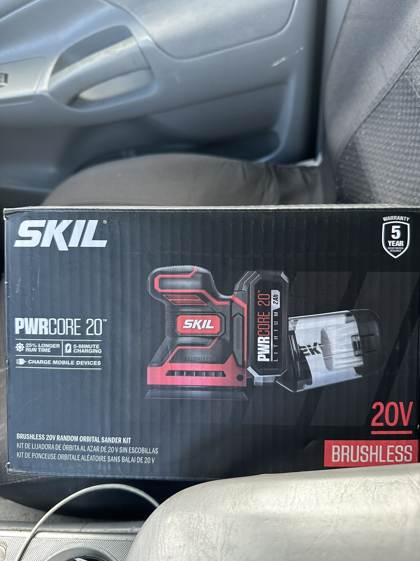 Skil 20V Orbital Sander Kit