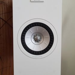 KEF Complete Sound system Q150 Q100 Q250c Speaker And SVS SB-2000  