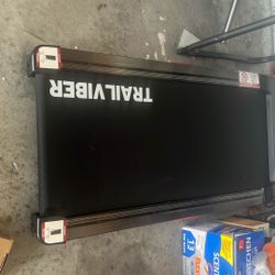 Trailviber Under Desk Walker – Not Used , Works Perfectly