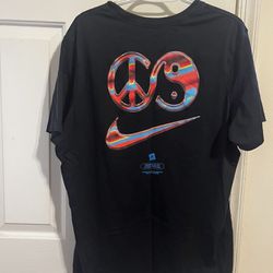Xl Men’s Nike Shirt 