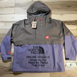THE NORTH FACE Jacket
