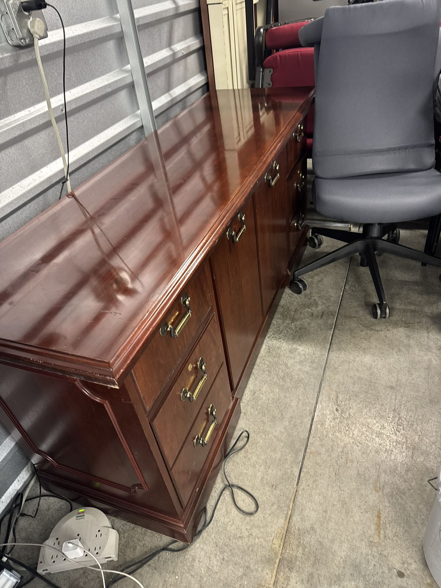 Beautiful Credenza By The Miller Desk In Excellent Condition 65x22x29