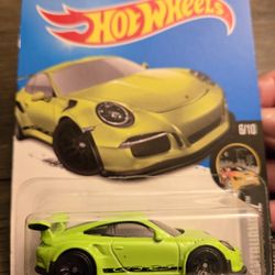 Hot Wheels Lime Green Porsche 911 GT3 RS