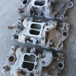 3 ALUMINUM INTAKES FOR CHEVY SB!! 150$ FOR ALL 3!!
