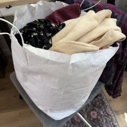 Women’s Size 4-6 Bundle, 10lb Bag, Brand Name, New With Tags And Gently Used
