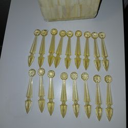 17 antique crystal style plastic chandelier prisms