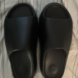 Adidas Black Yeezy Slides (Size 12)