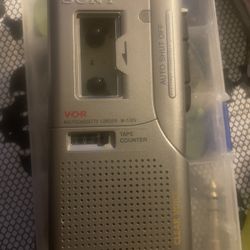 Sony Microcassette Corder M-530v