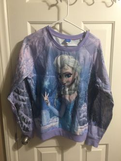 Elsa sweater size medium