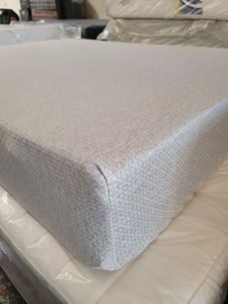 Queen mattress