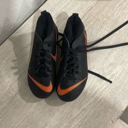 Soccer Shoes 