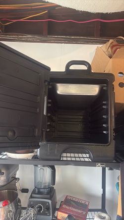 Cambro food warmer