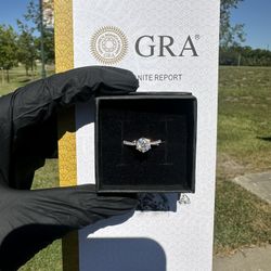 NEW! ‘Radiant Solitare’ Moissanite Diamond Engagement Ring (Pass Tester) SIZE 5,6,7,8,9