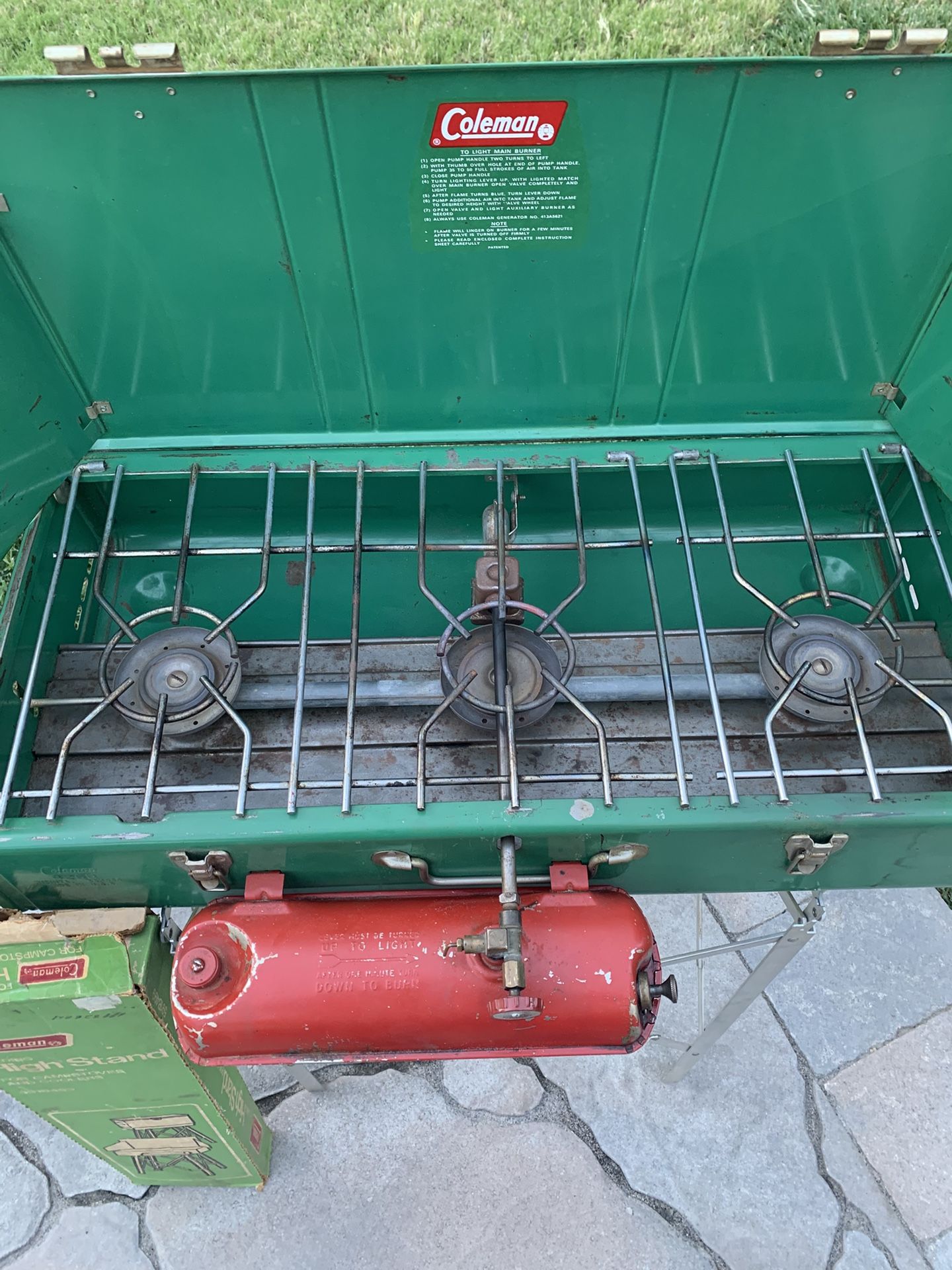 Vintage 1973 Coleman Camp Stove With Stand