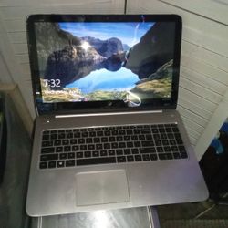 HP envy 15" Touchscreen Laptop 