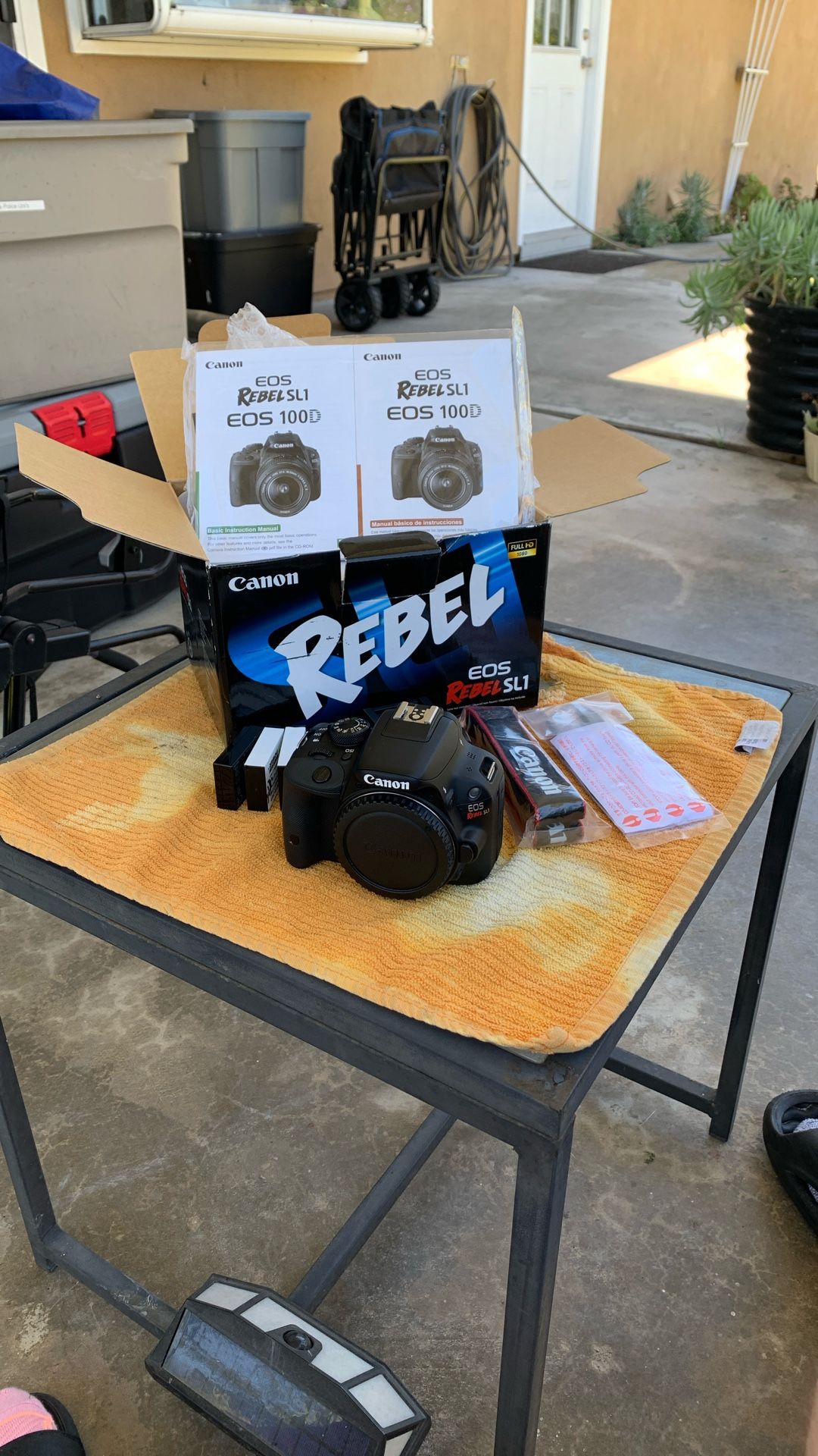 Canon Rebel SL1 Camera