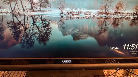 Vizio 37" 1080p LCD TV (E370VA), Works Great