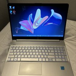 HP Laptop 15.6" Touchscreen Intel Pentium Gold 7505U 8GB 256GB Ssd Open Box 15-DY2005TG