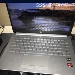 HP Laptop Ryzen 3