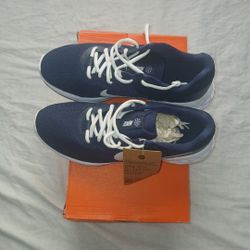 Nike Men Size 9