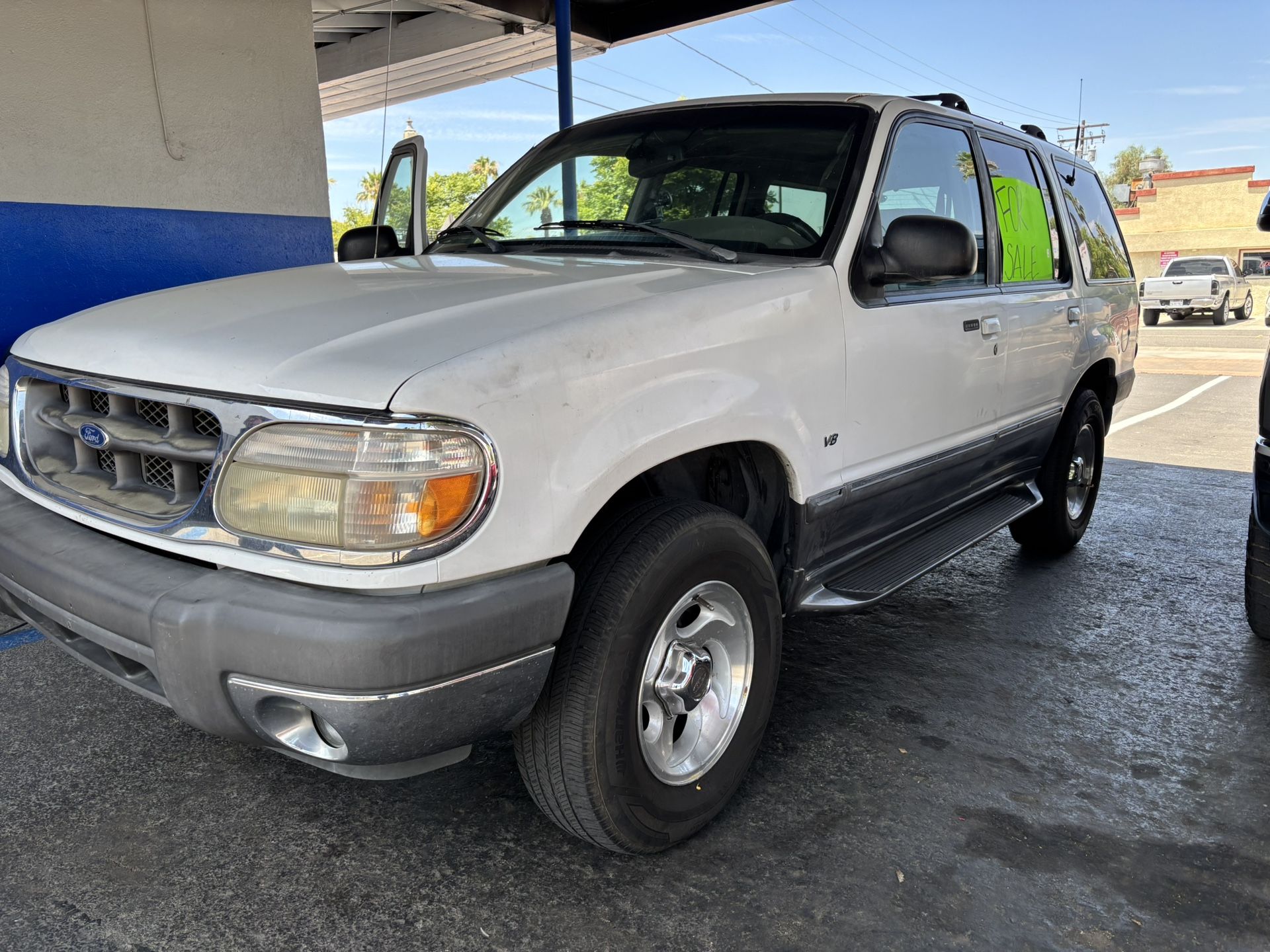 1999 Ford Explorer