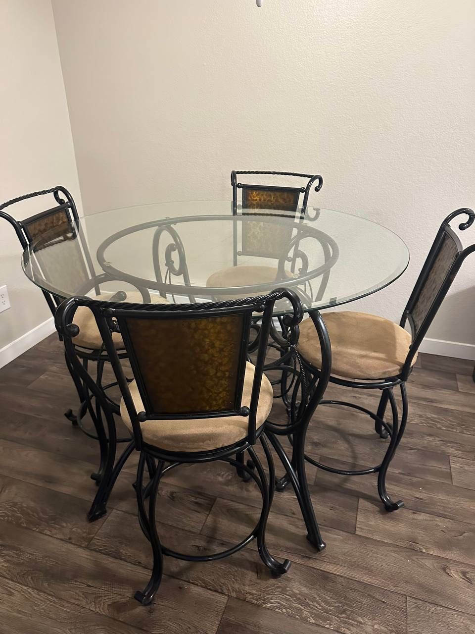 Glass table with 4 chairs for 50 dollars